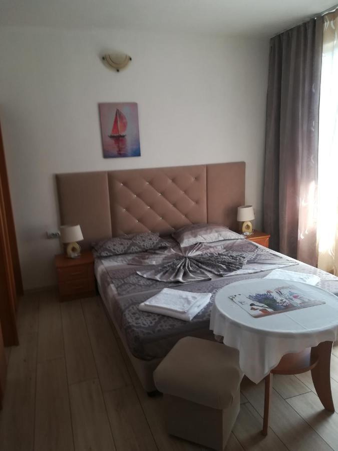Guest House Stenli Primorsko Ngoại thất bức ảnh