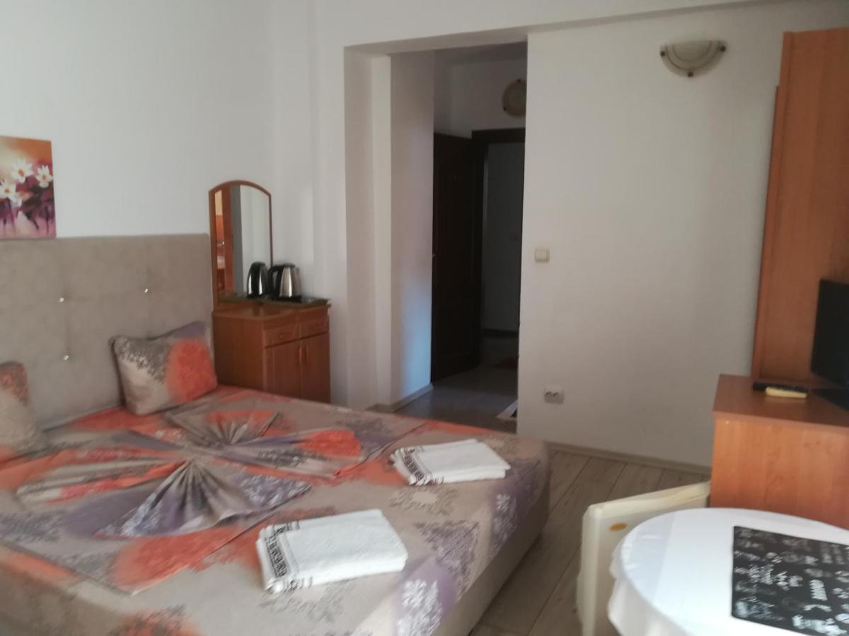 Guest House Stenli Primorsko Ngoại thất bức ảnh