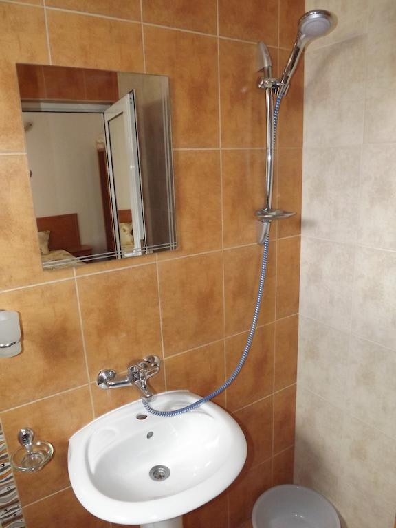 Guest House Stenli Primorsko Ngoại thất bức ảnh