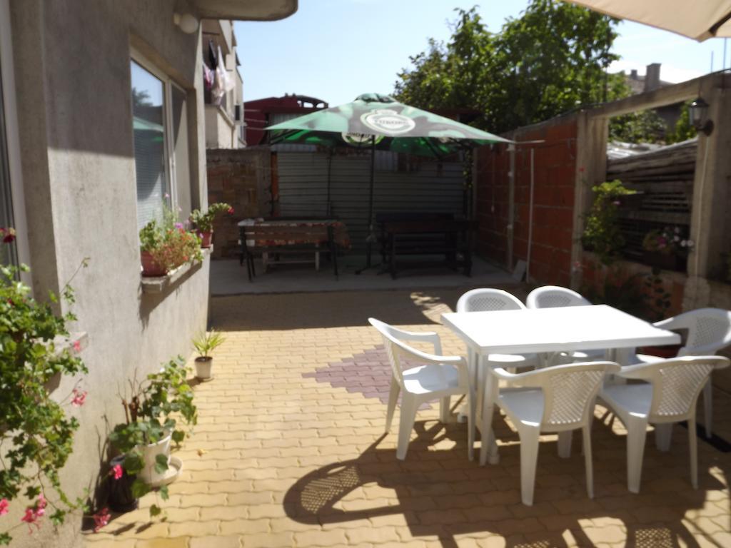 Guest House Stenli Primorsko Ngoại thất bức ảnh