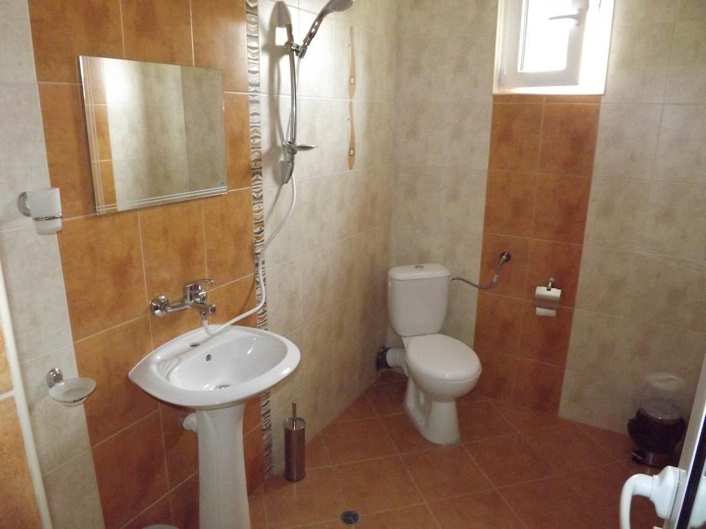 Guest House Stenli Primorsko Ngoại thất bức ảnh