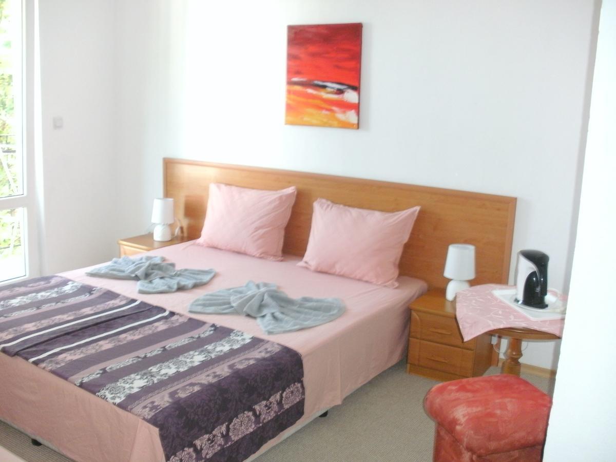 Guest House Stenli Primorsko Ngoại thất bức ảnh